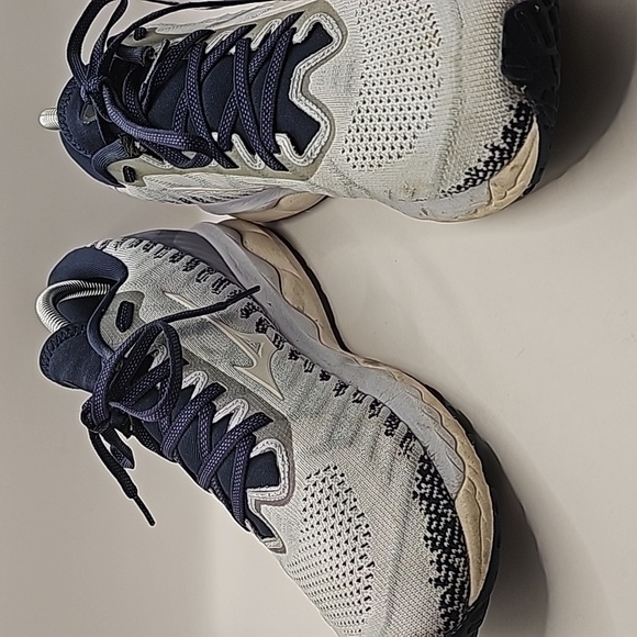 MIZUNO Wave Sky 4 Waveknit Enerzy XPOP Womens Size 11 Shoes Gray Blue - Picture 7 of 9